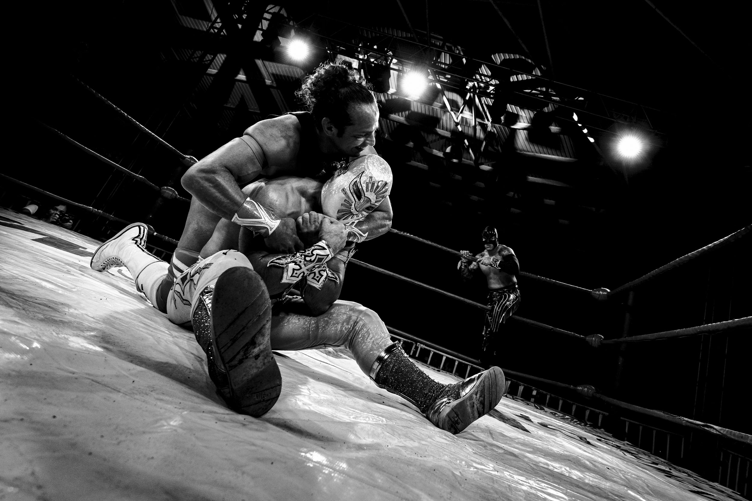 MÍSTICO VS VOLADOR JR LUCHA CONSEJO MUNDIAL DE LUCHA LIBRE FOTOGRAFÍA ADRIEL CANCHÉ FOTÓGRAFO10
