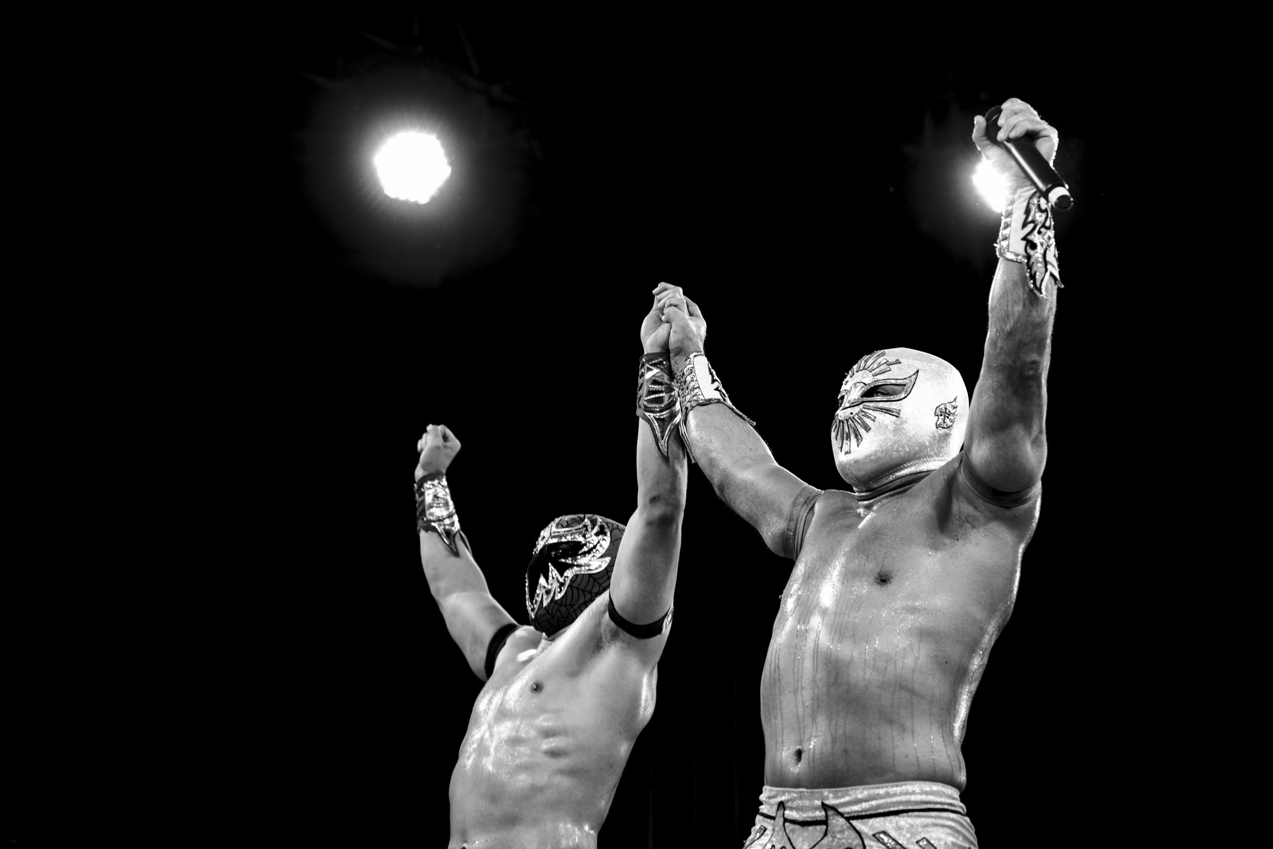MÍSTICO Y MASCARA DORADA JUNTOS CONSEJO MUNDIAL DE LUCHA LIBRE FOTOGRAFÍA ADRIEL CANCHÉ FOTÓGRAFO13